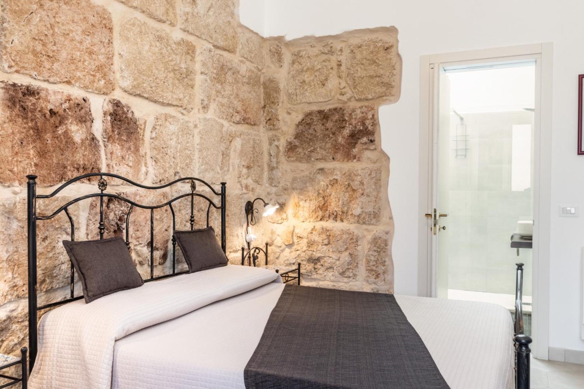 Morfeo Charming Rooms & Relax Avola Bagian luar foto
